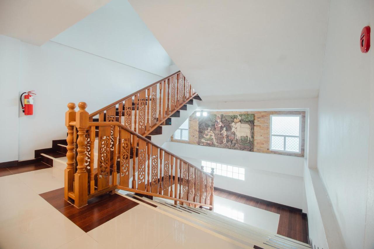 Iyara Hua Hin Lodge Ngoại thất bức ảnh